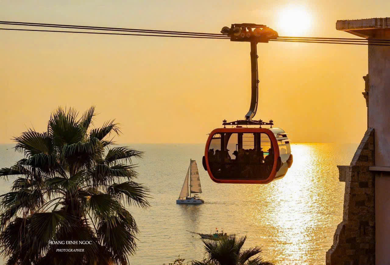 3 Island & Cable Car