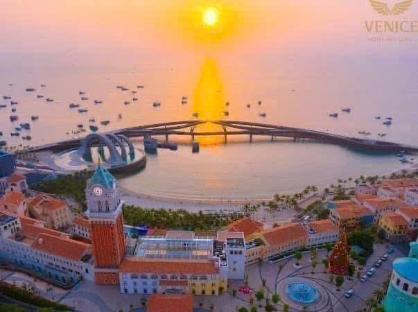 kiss bridge