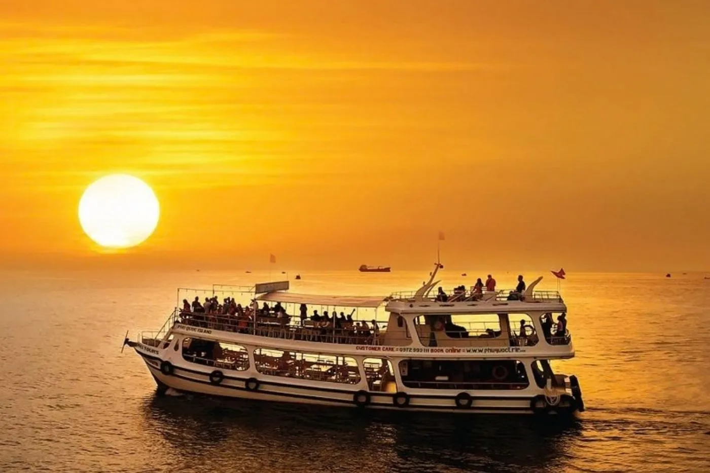 Tour Câu Mực Đêm Phú Quốc